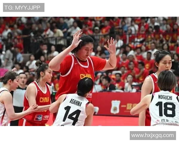 英女篮与黑山女篮激战正酣谁能在国际赛场上胜出